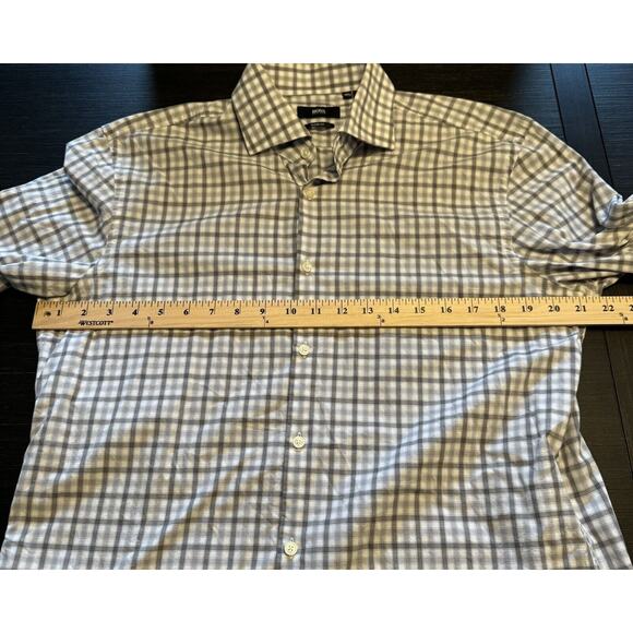 Hugo Boss Sharp Fit Button Up Shirt Size 16/34-35 Gray Plaid - Picture 2 of 5